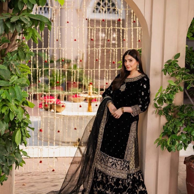 MAHVEER- 3 pieces Heavy Embroidered VELVET FARSHI GHARARA suit