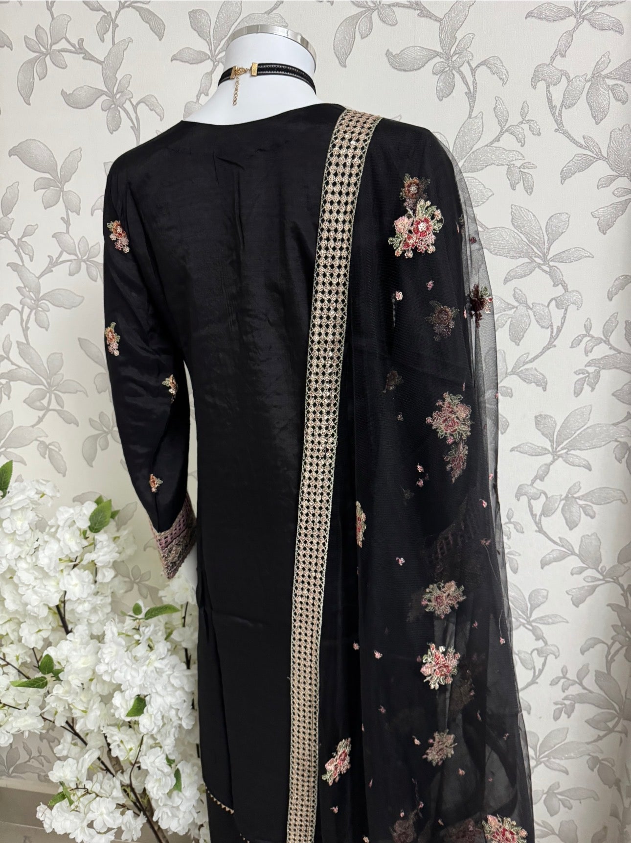 ETHNIC LUX- 3 piece Embroidered viscose Suit