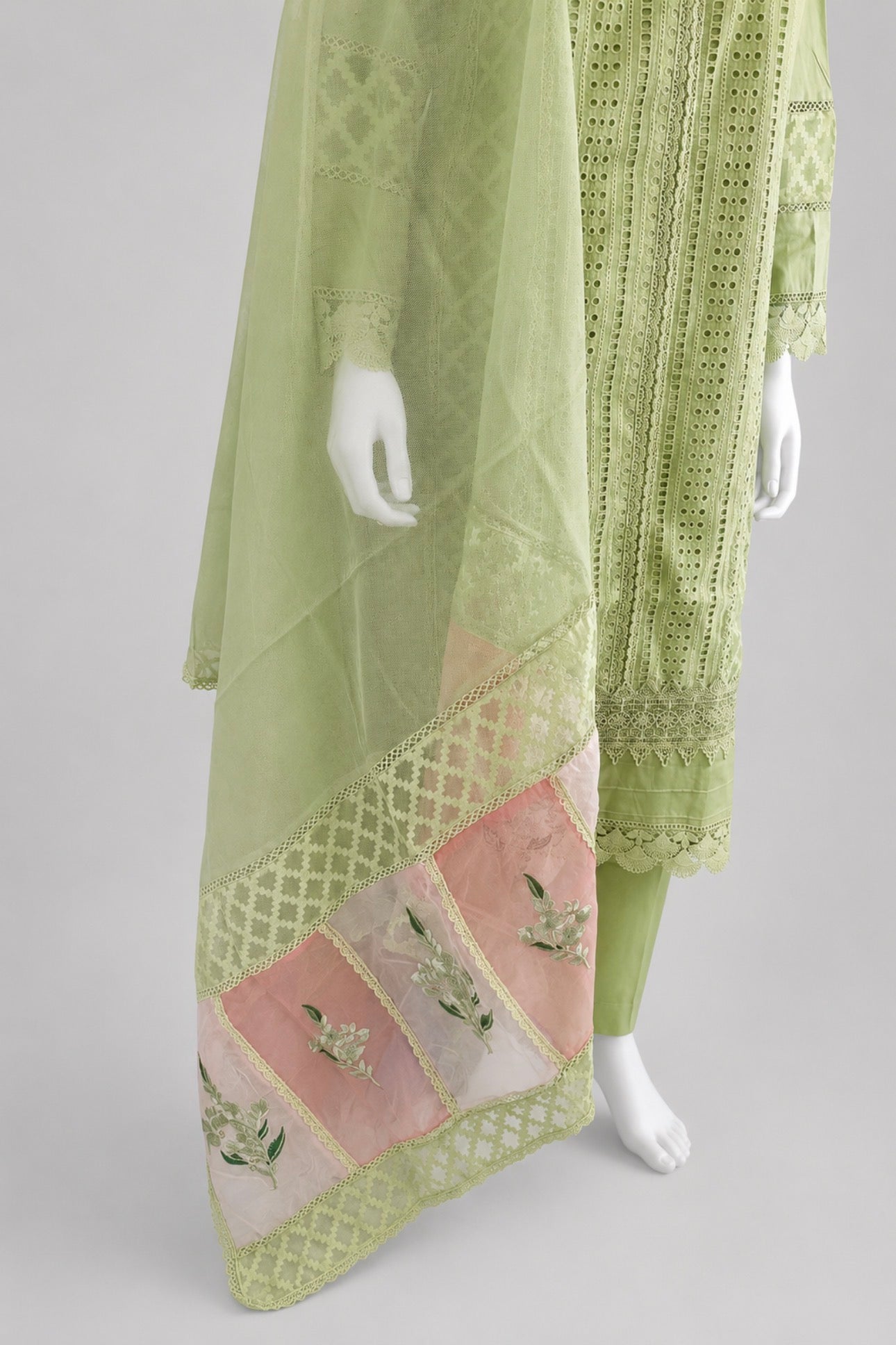 SUMAIRA- 3 piece chikankari Lawn suit
