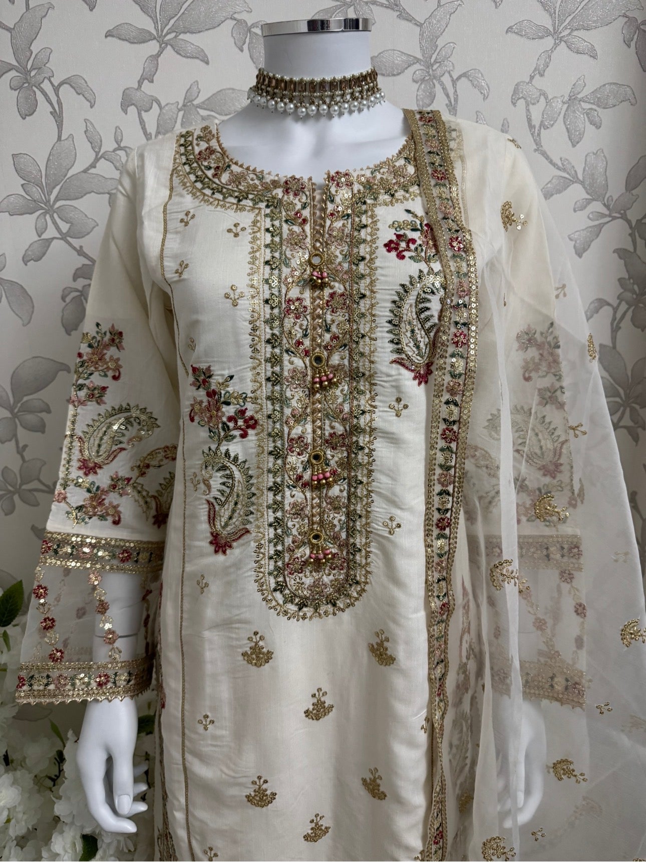 ETHNIC LUX- 3 Piece embroidered viscose Suit