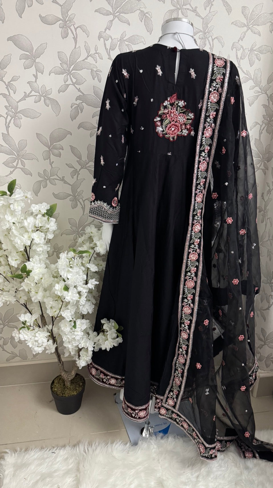 HUSN-E-EID  3 pieces Embroidered viscose Maxi dress