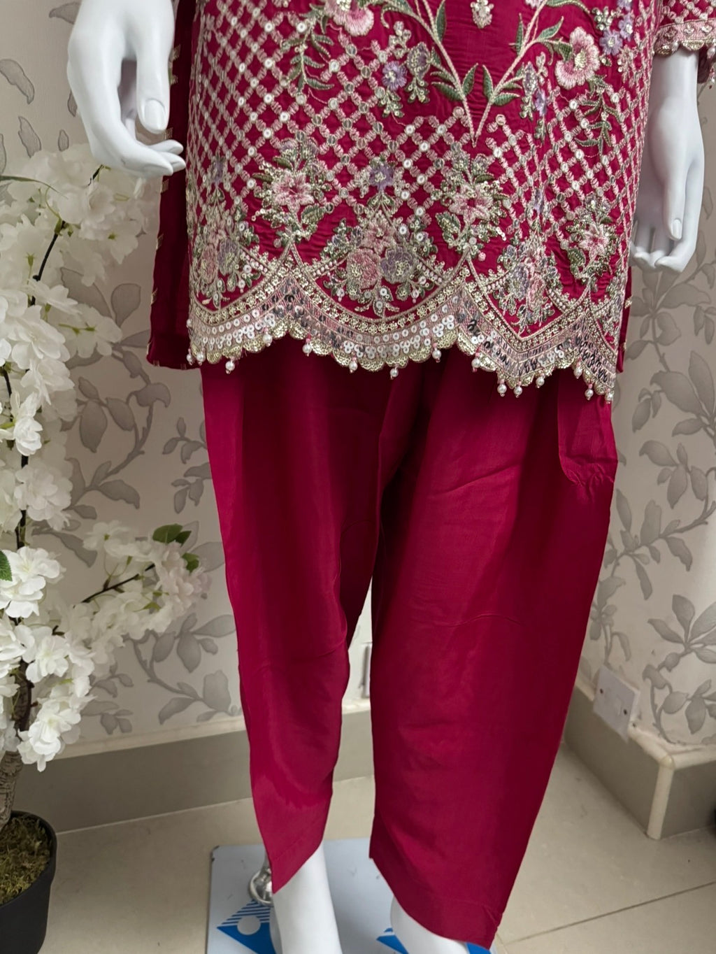 ETHNIC LUX- 3 piece Embroidered viscose Suit