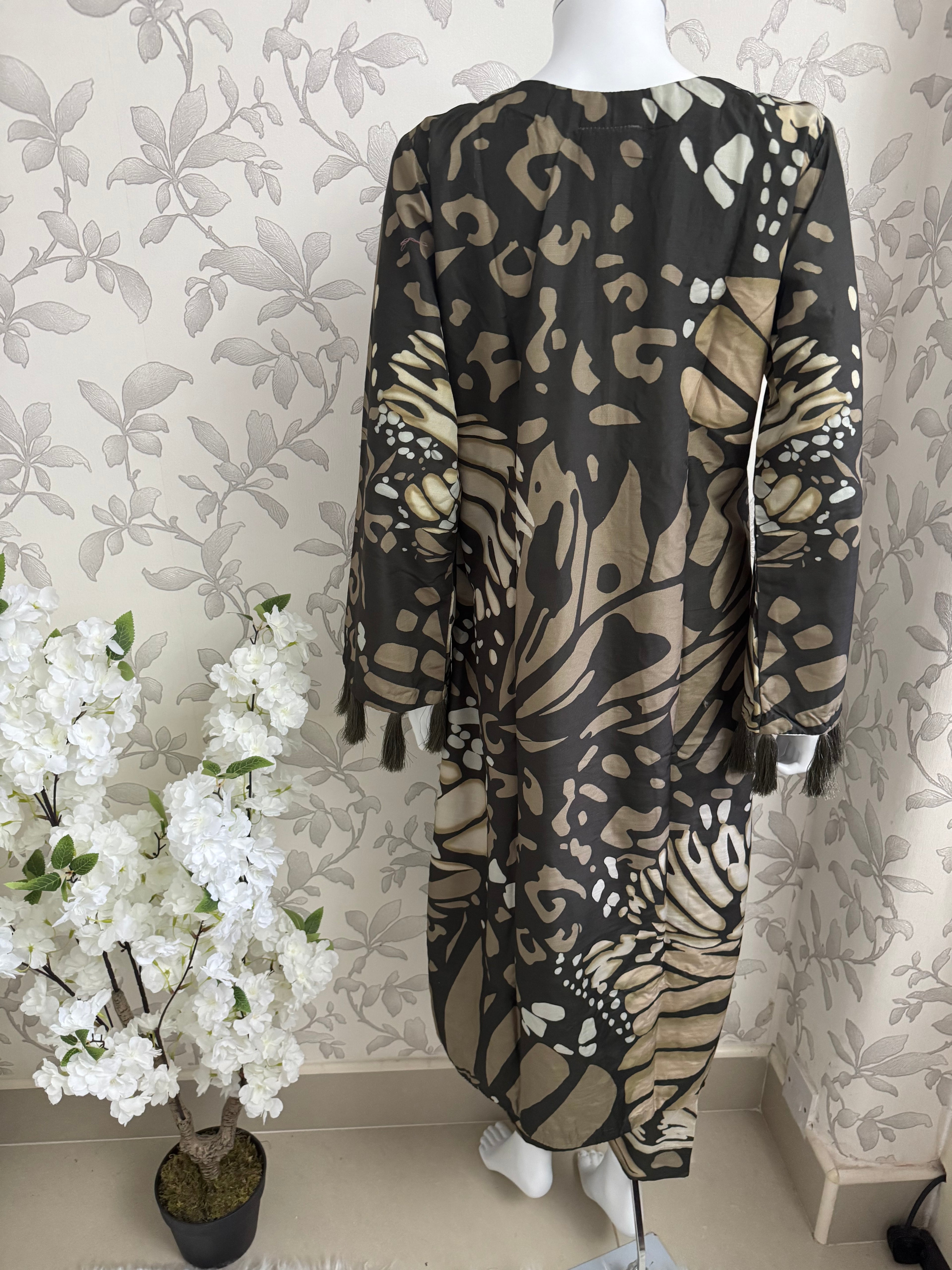 M Prints inspired Embroidered 3-Piece Suit | Pakistani Designer Dress
