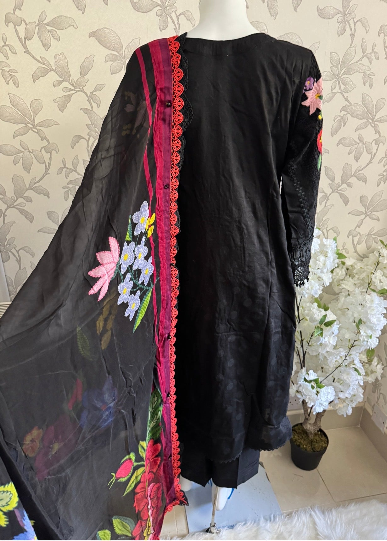Maria B Luxury Lawn 2026-10B ( original)