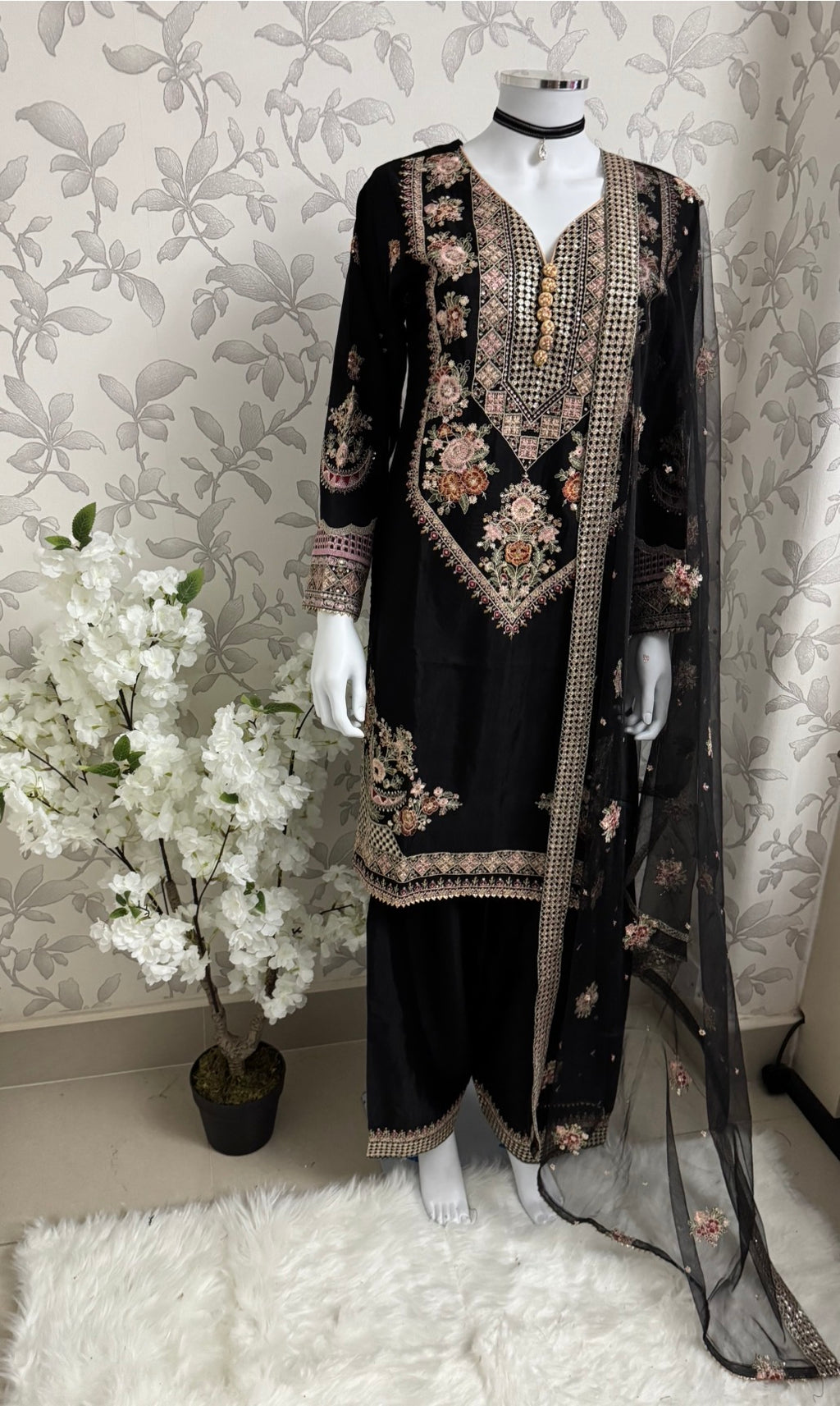 ETHNIC LUX- 3 piece Embroidered viscose Suit