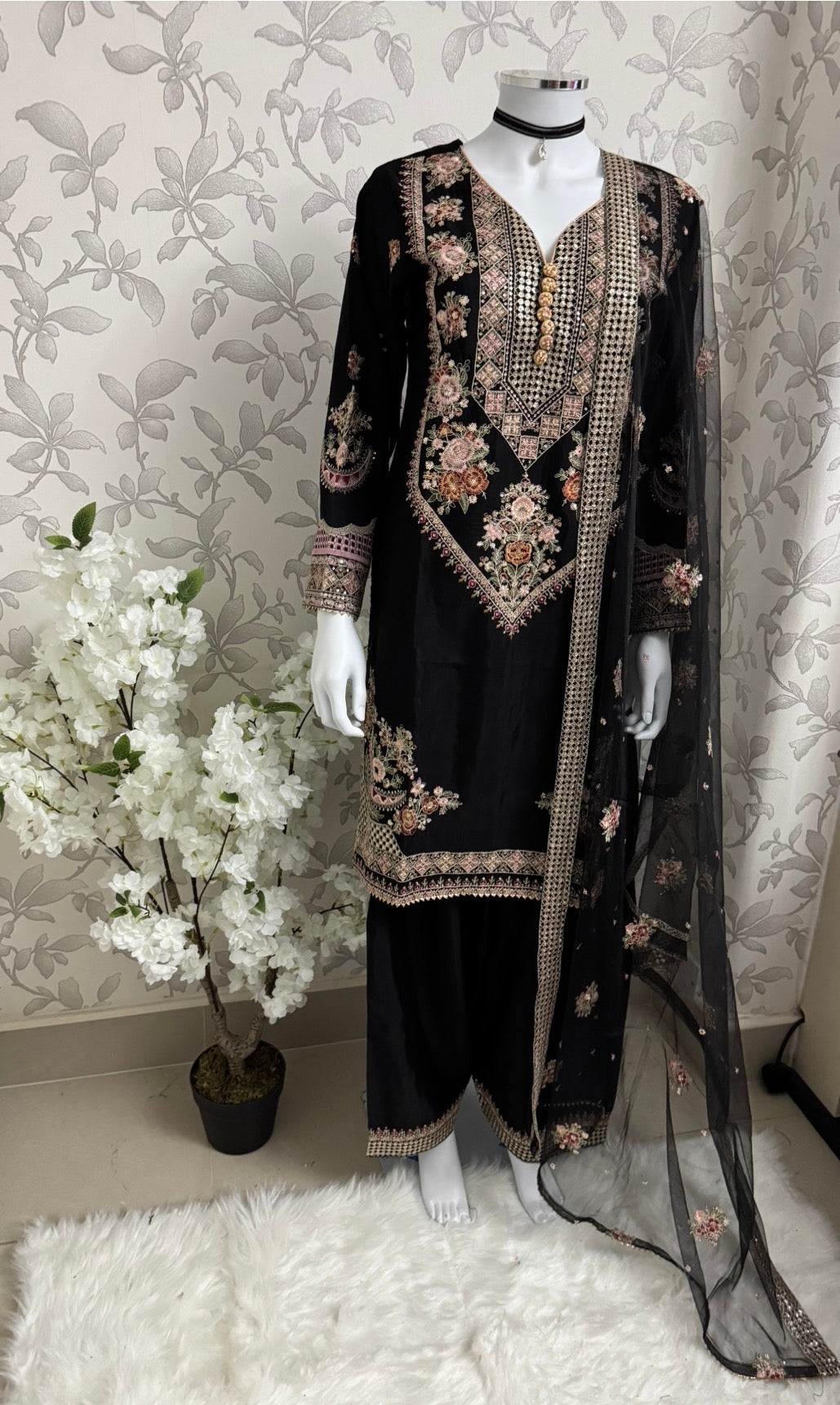 ETHNIC LUX- 3 piece Embroidered viscose Suit