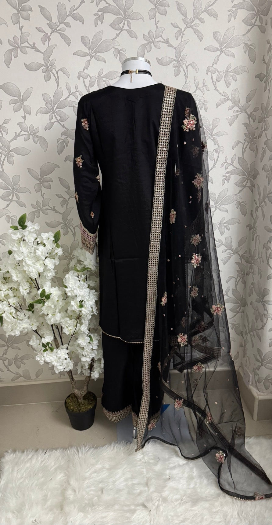 ETHNIC LUX- 3 piece Embroidered viscose Suit