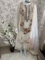 UJAALA- 3 pieces Embroidered Pakistani Suit