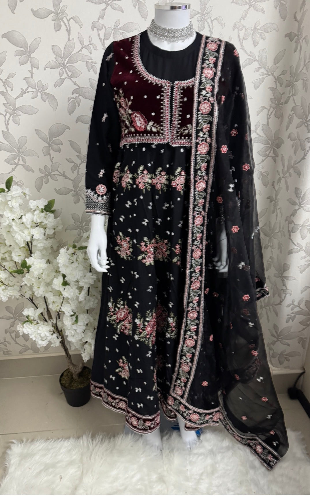 HUSN-E-EID  3 pieces Embroidered viscose Maxi dress