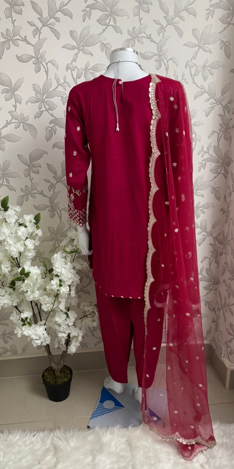 ETHNIC LUX- 3 piece Embroidered viscose Suit
