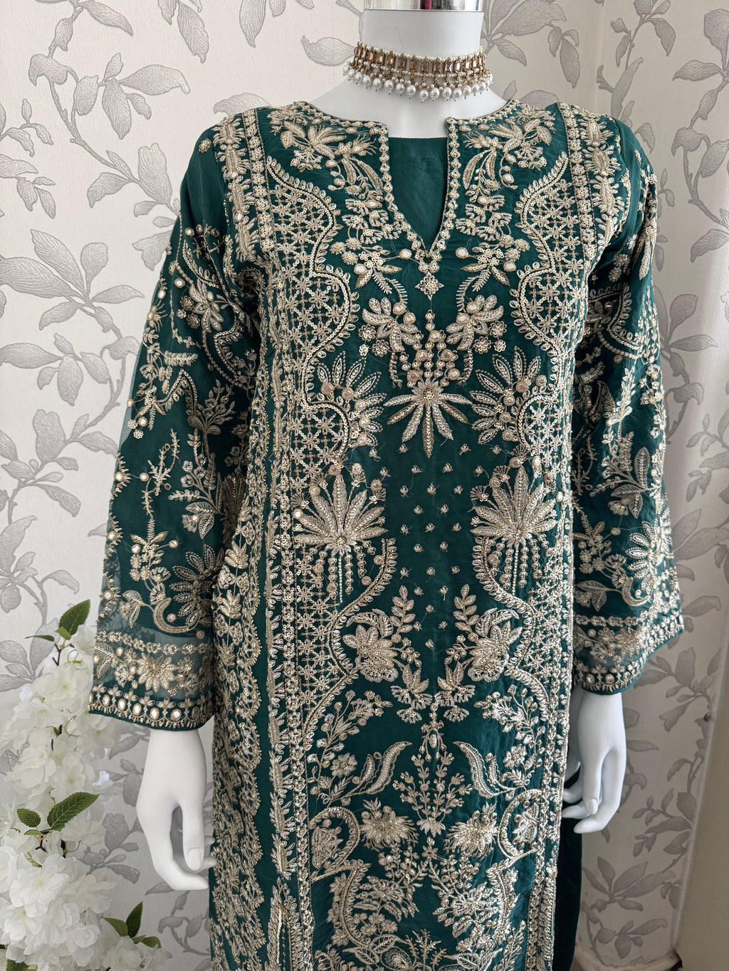 AFROZ Emerald- 3 piece Embroidered soft Organza Suit