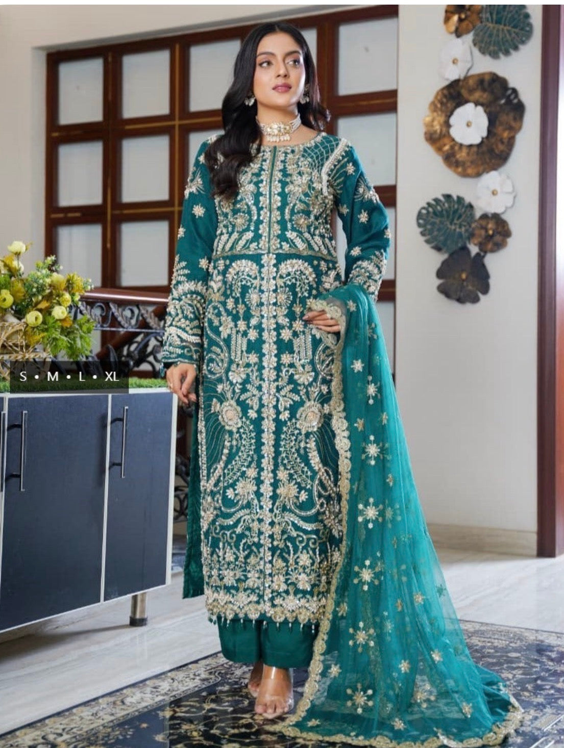 SYRA-3 pieces heavy embroidered soft organza suit