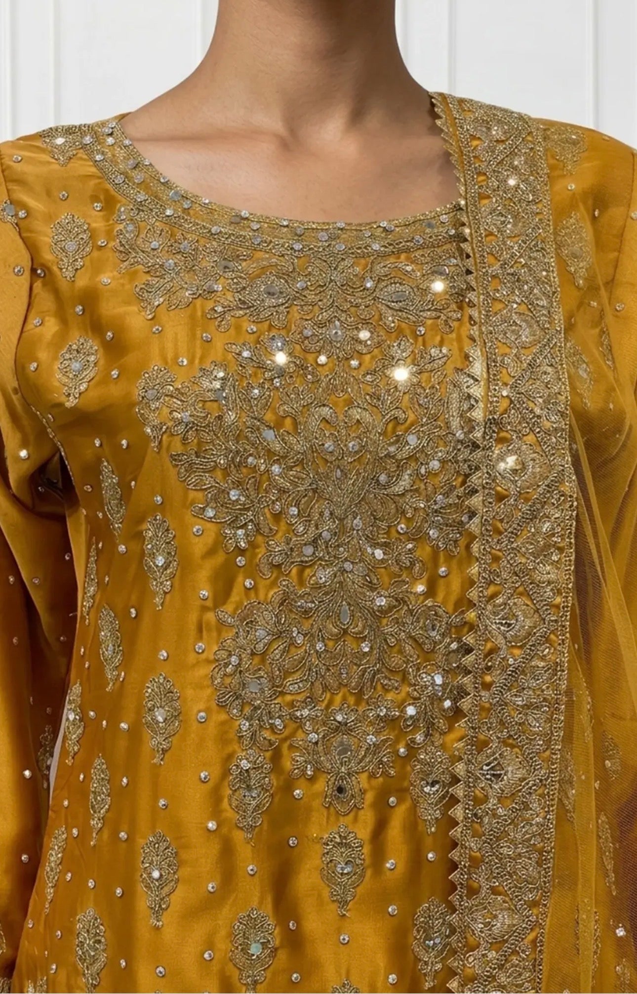 RANGOLI - 4 piece Embroidered Silk Suit