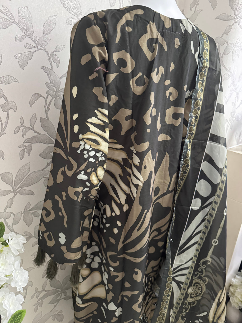 M Prints inspired Embroidered 3-Piece Suit | Pakistani Designer Dress