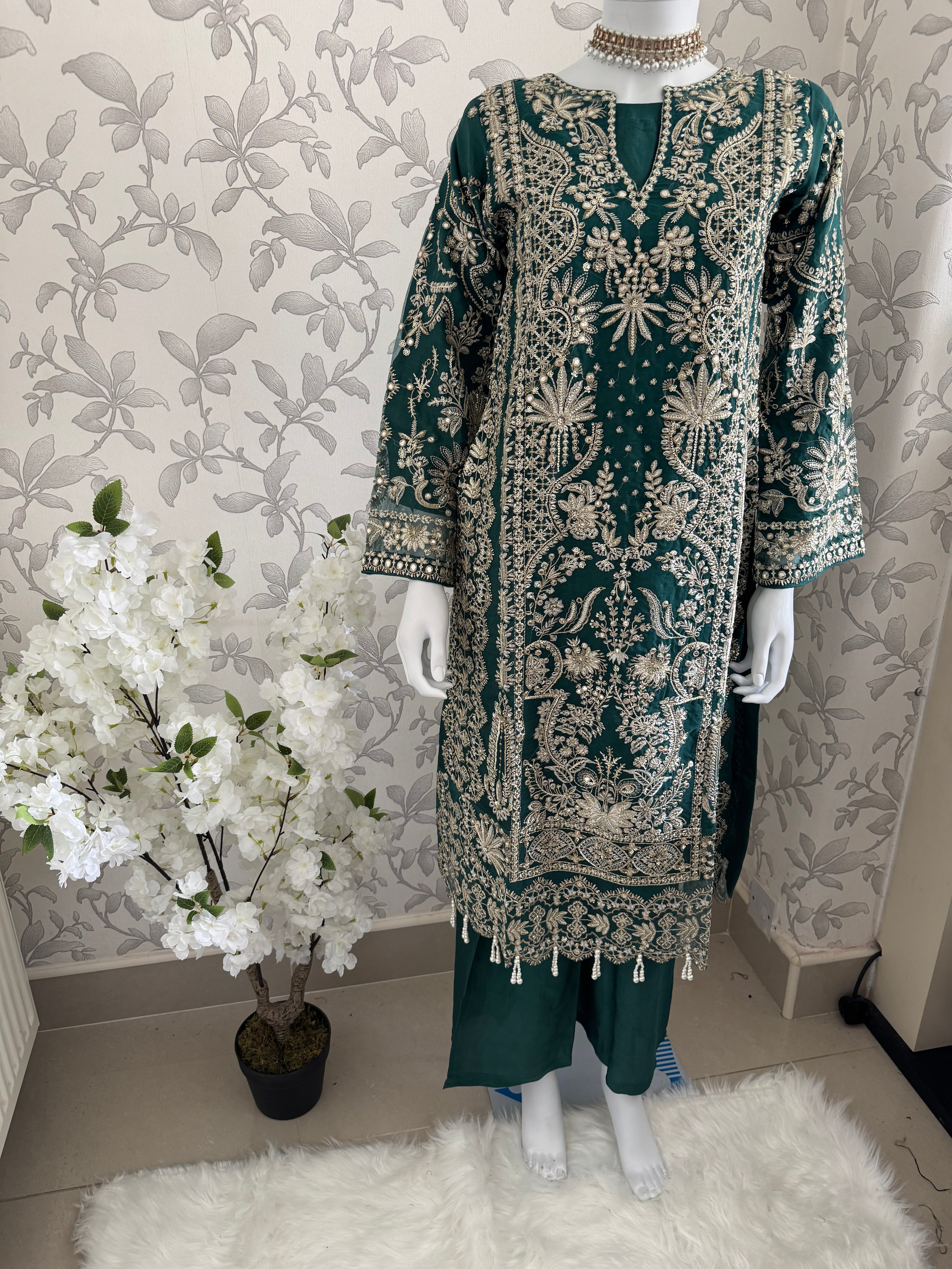 AFROZ Emerald- 3 piece Embroidered soft Organza Suit