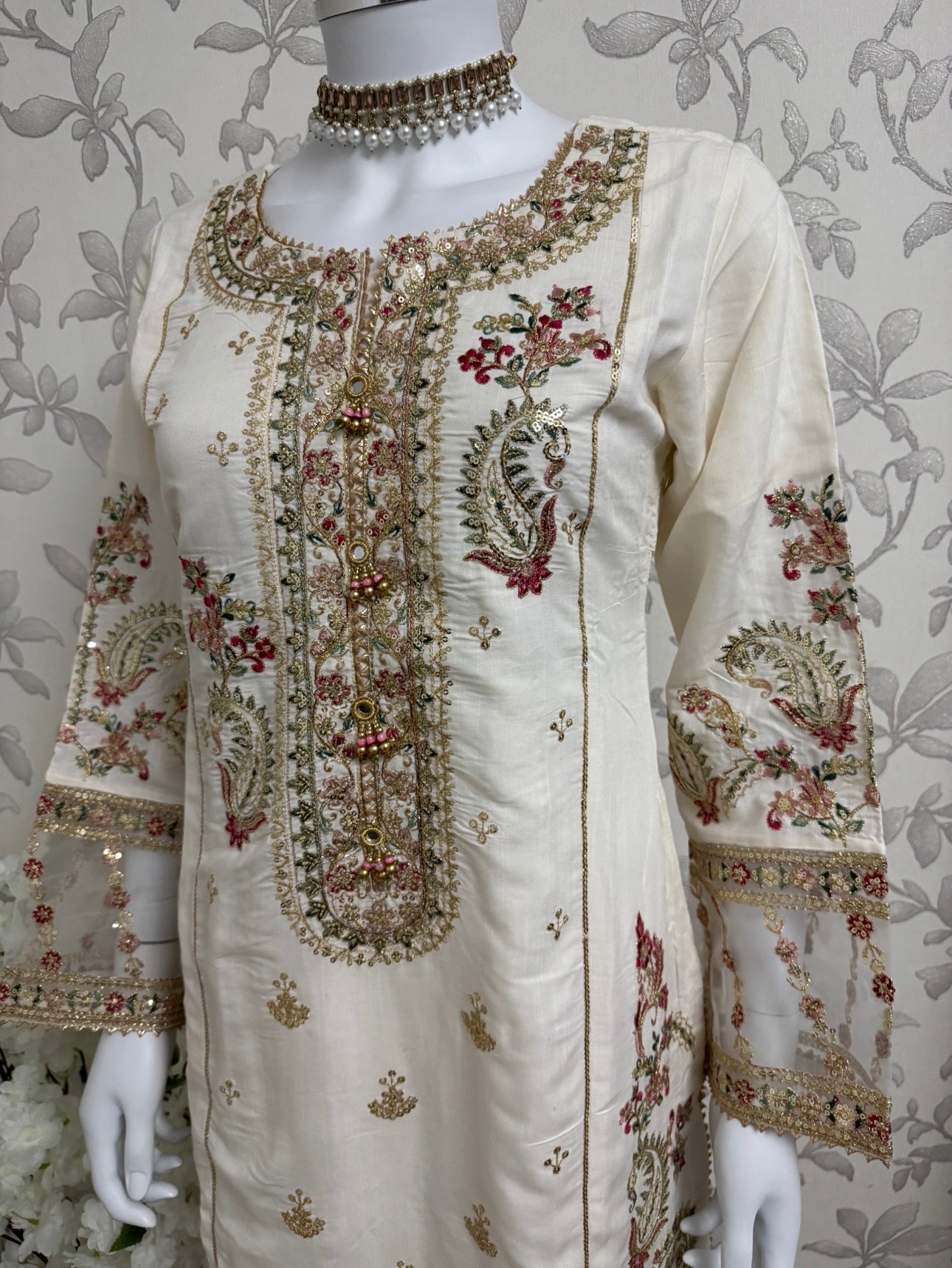 ETHNIC LUX- 3 Piece embroidered viscose Suit