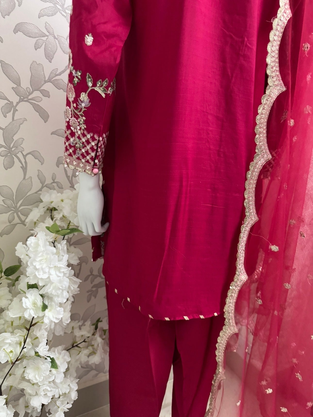 ETHNIC LUX- 3 piece Embroidered viscose Suit