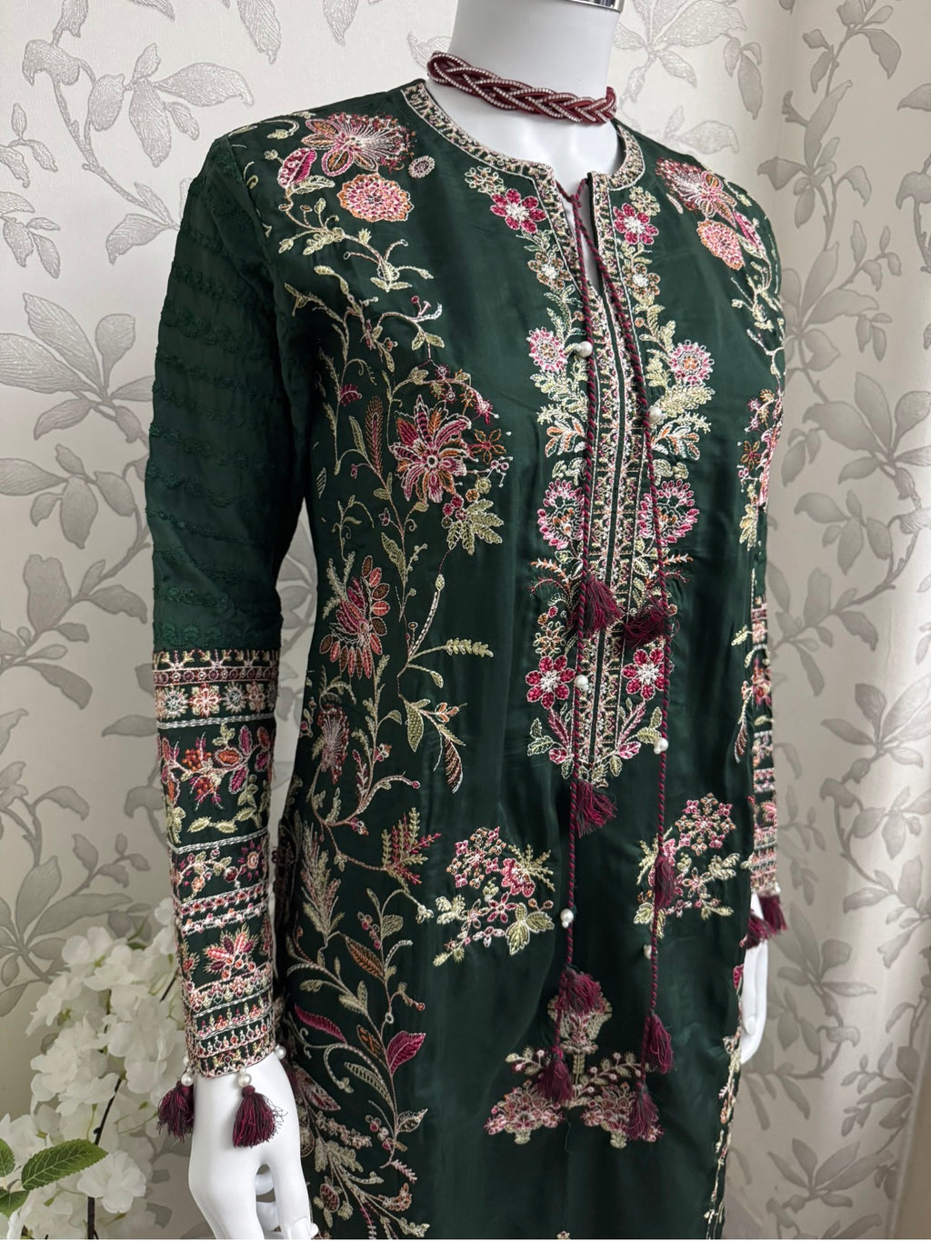 HUSN-E-EID 3 pieces embroidered viscose Suit