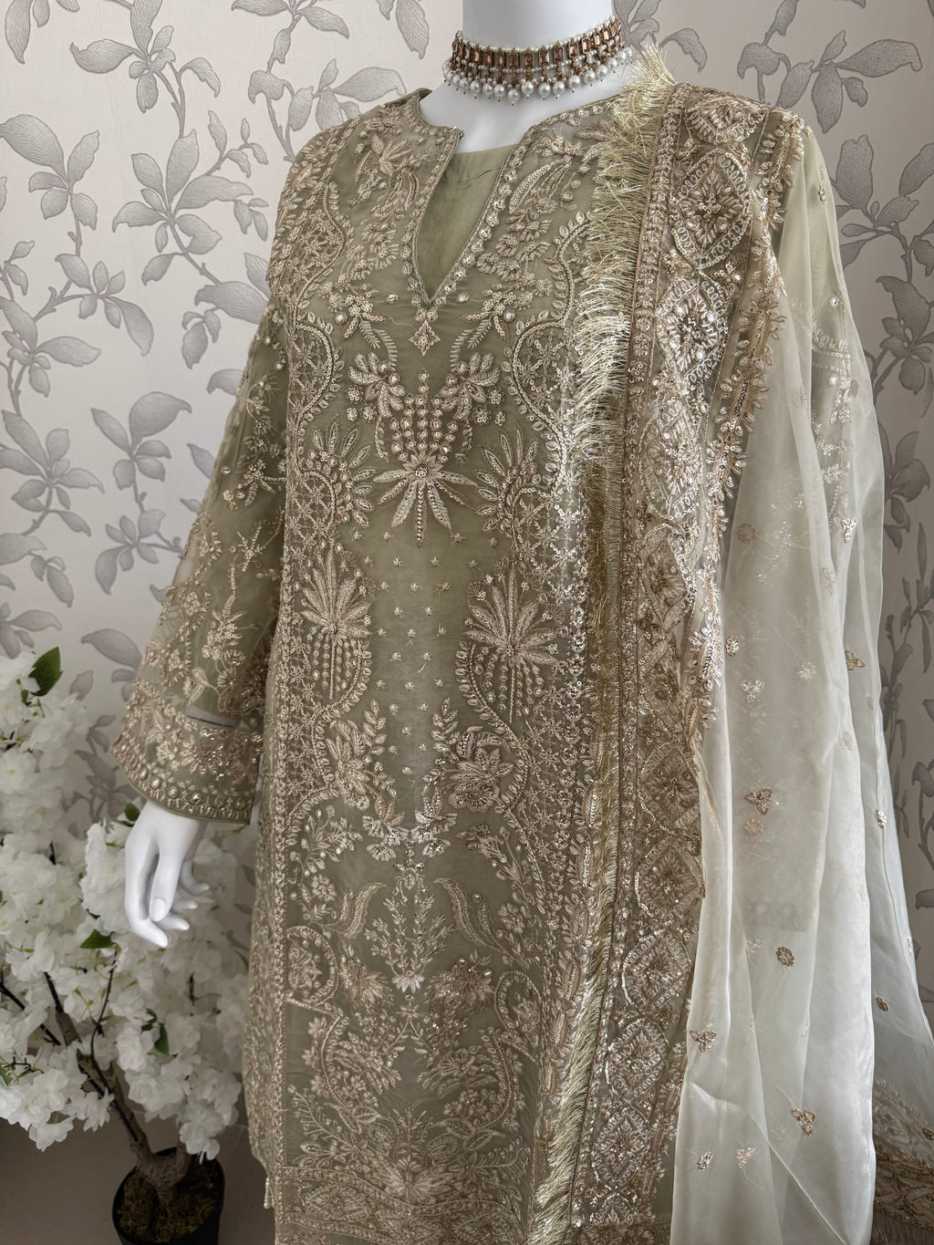 AFROZ Sage green-3 piece Embroidered soft Organza Suit