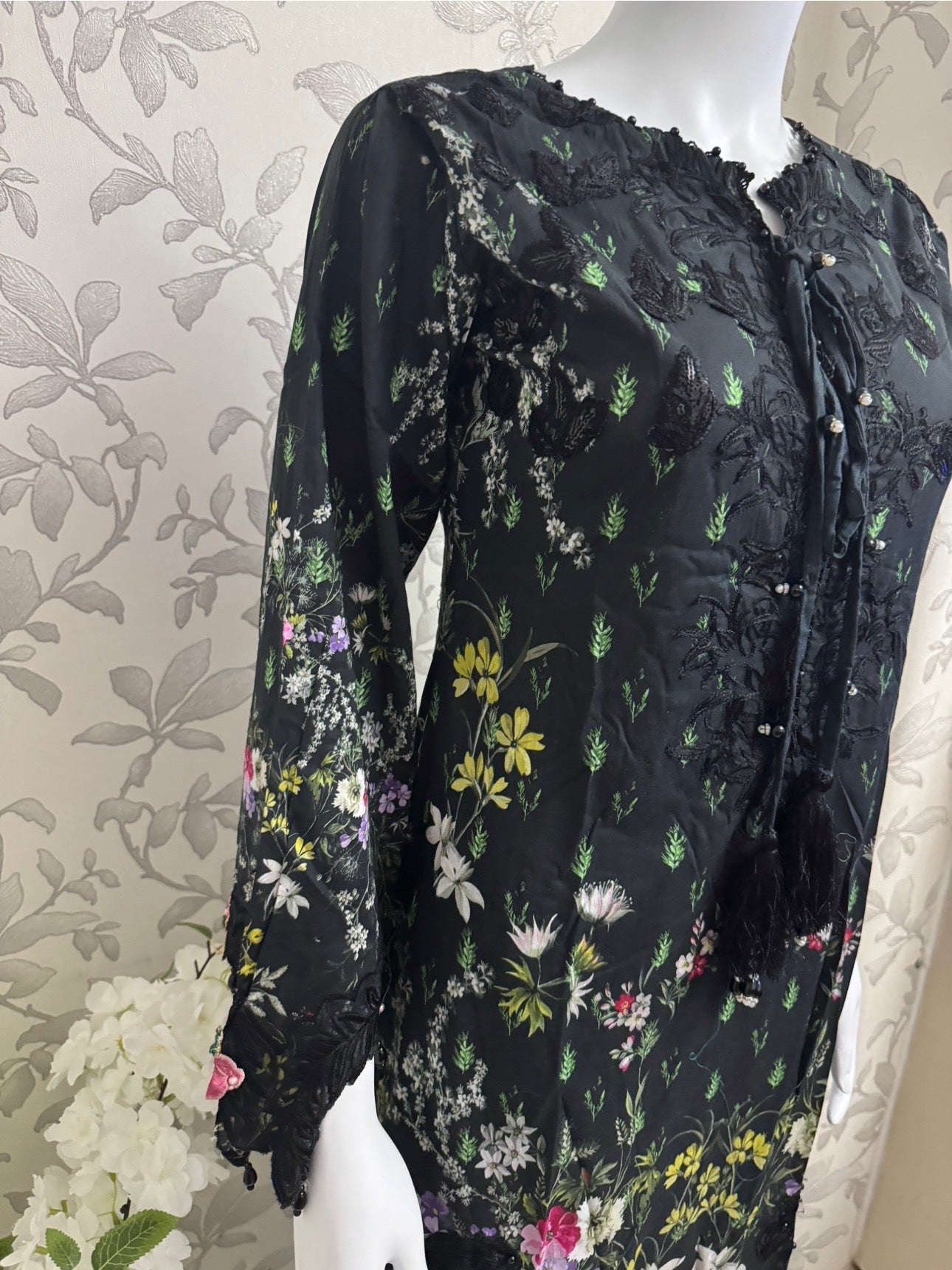 Black Floral-3 piece Embroidered Lawn Suit