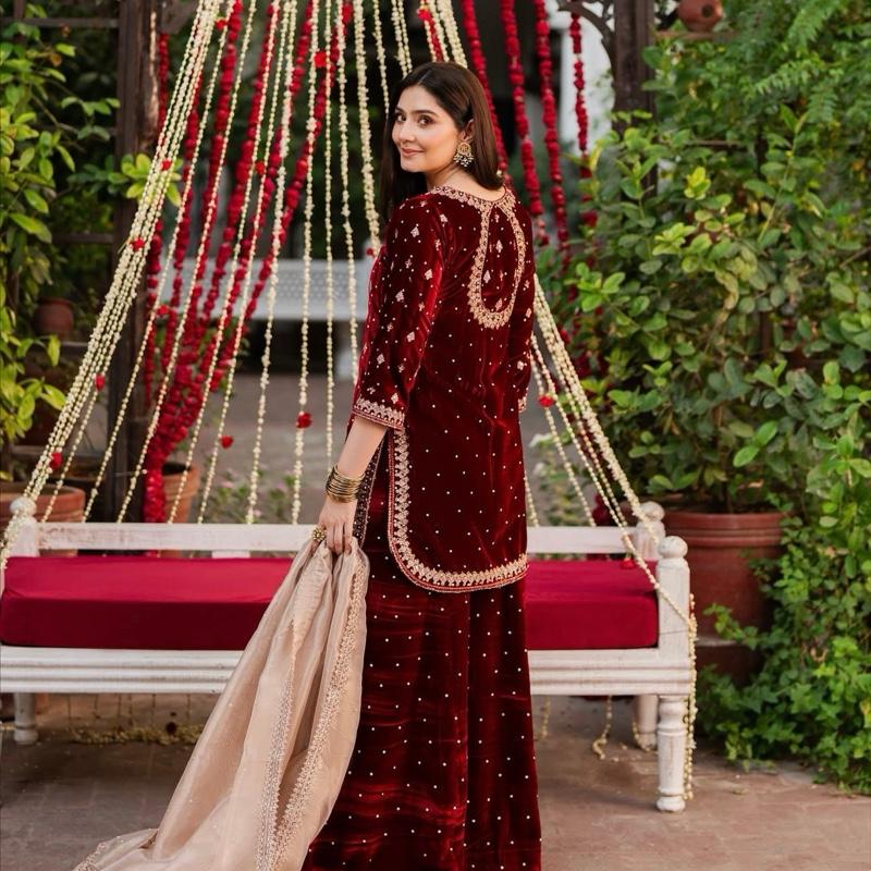 LUHH- 3 pieces Embroidered VELVET wedding suit