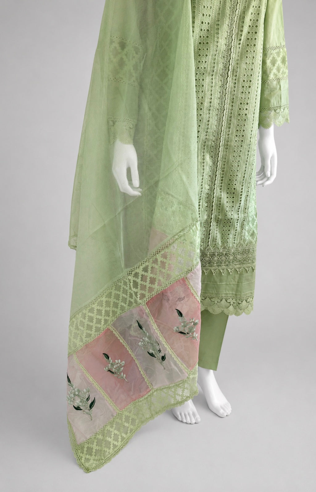 SUMAIRA- 3 piece chikankari Lawn suit