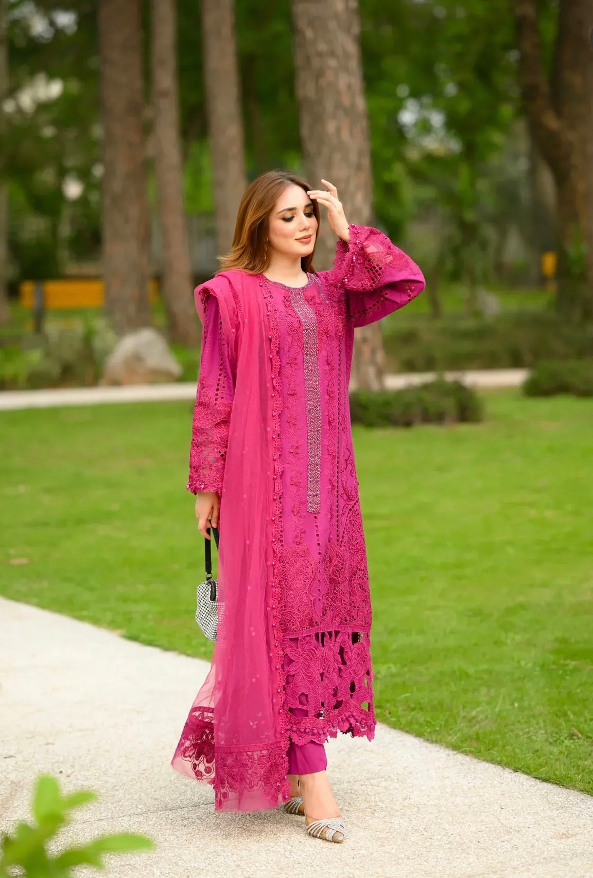 3 piece Embroidered Lawn Suit