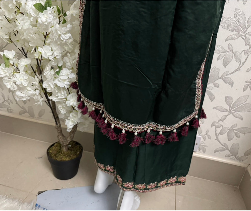 HUSN-E-EID 3 pieces embroidered viscose Suit