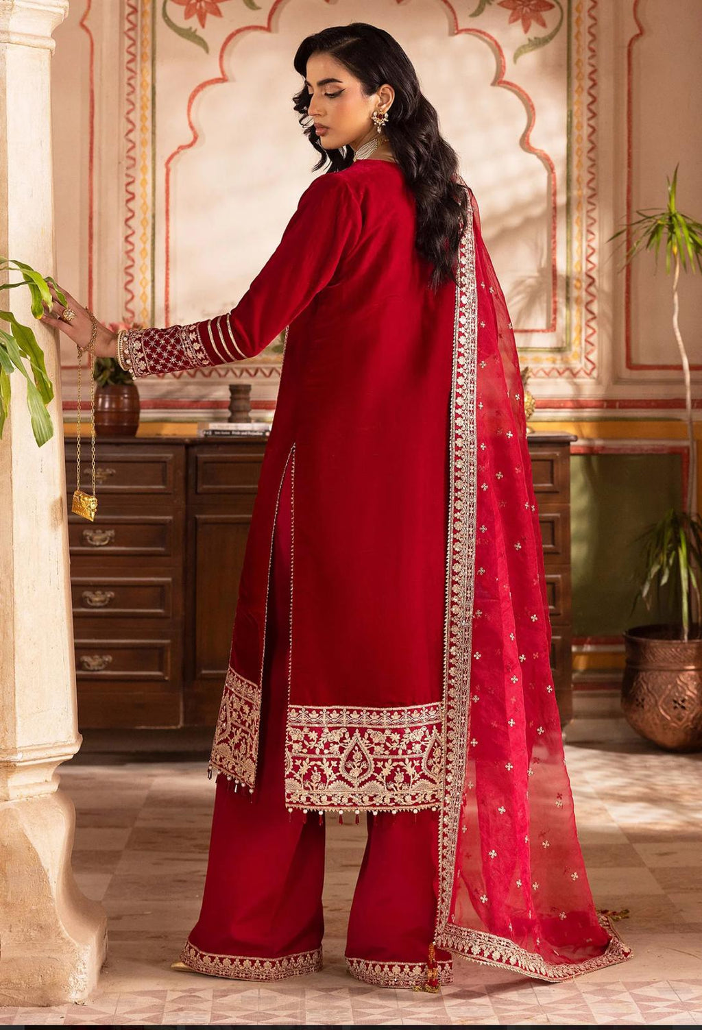 ROSE- 3 pieces Embroidered Velvet Collection