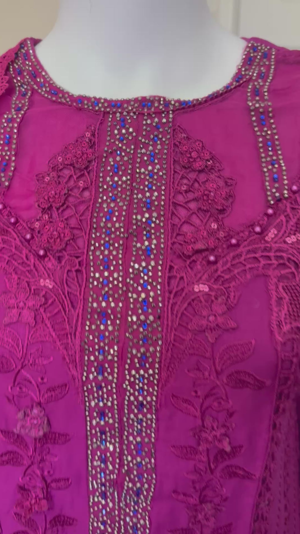 3 piece Embroidered Lawn Suit